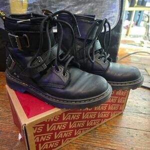 Dr Martens size 1